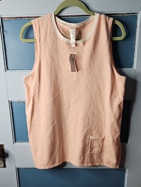 Wynne Layers Sleeveless Peach Tank Top Sweater with Contrast Trim Large